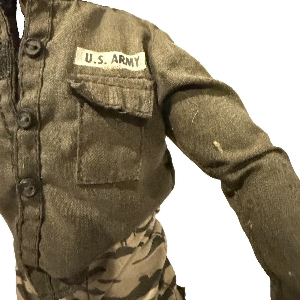 Vtg Hasbro 1994 G.I. Joe Stalker 30th Anniversary Black Soldier Figure Wood Base